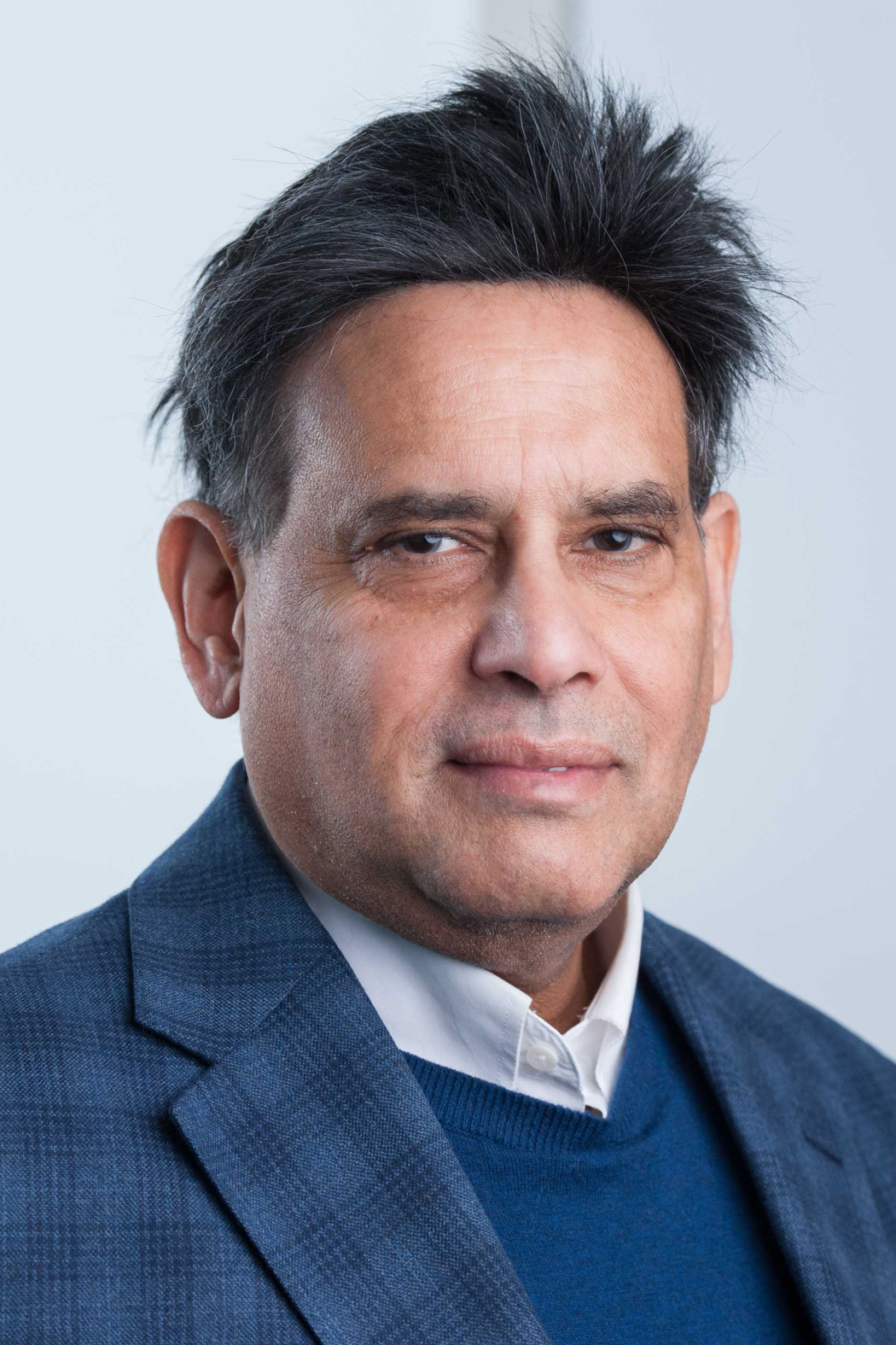 Ray Chaudhuri, MD